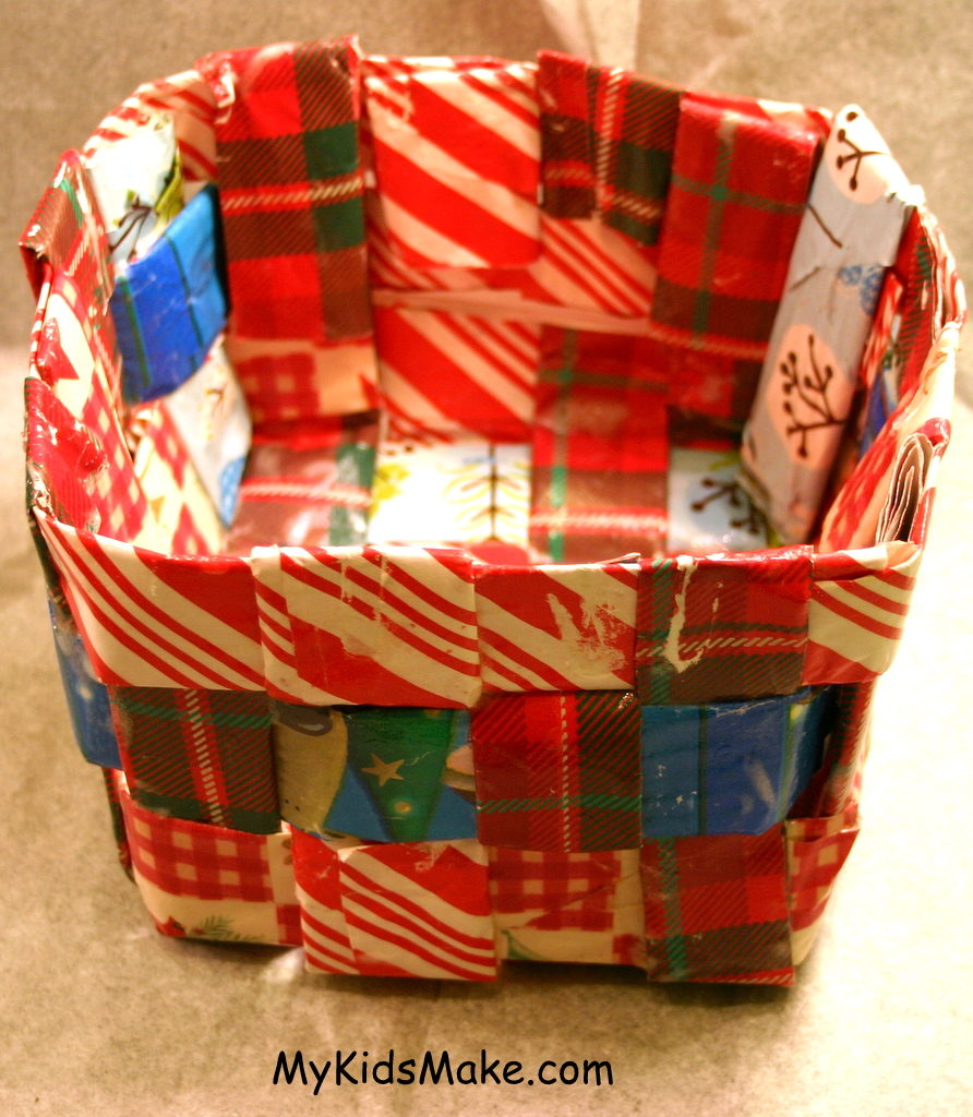 recycled-wrapping-paper-craft-basket