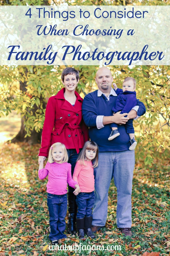 4 Things to Consider When Choosing a Family Photographer - Are they any good? How much should I pay? Do they work well with families? And do they offer prints and digital images? | whatsupfagans.com
