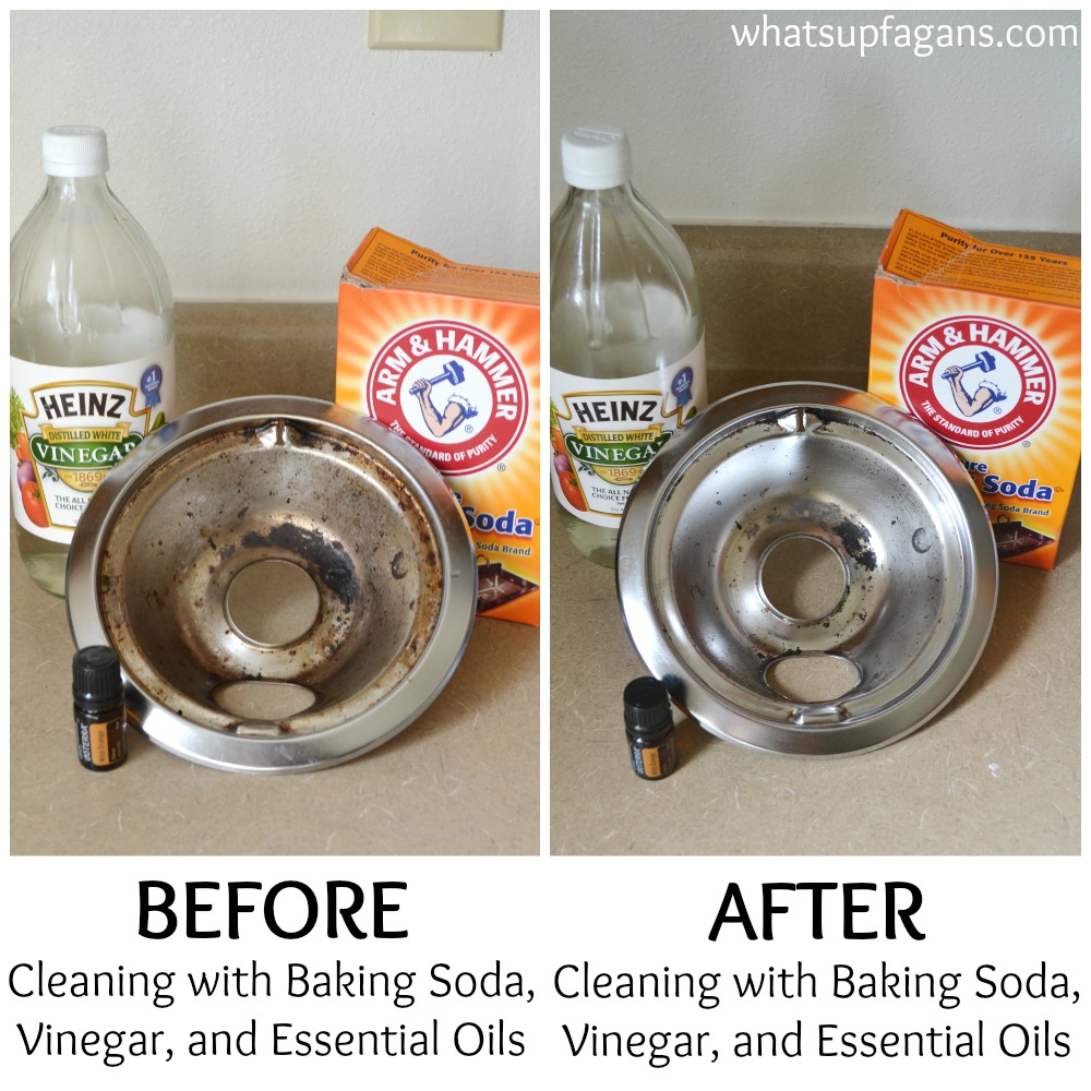 Great tutorial on how to clean your burner drip pan with baking soda, vinegar, and essential oils! It works! | whatsupfagans.com