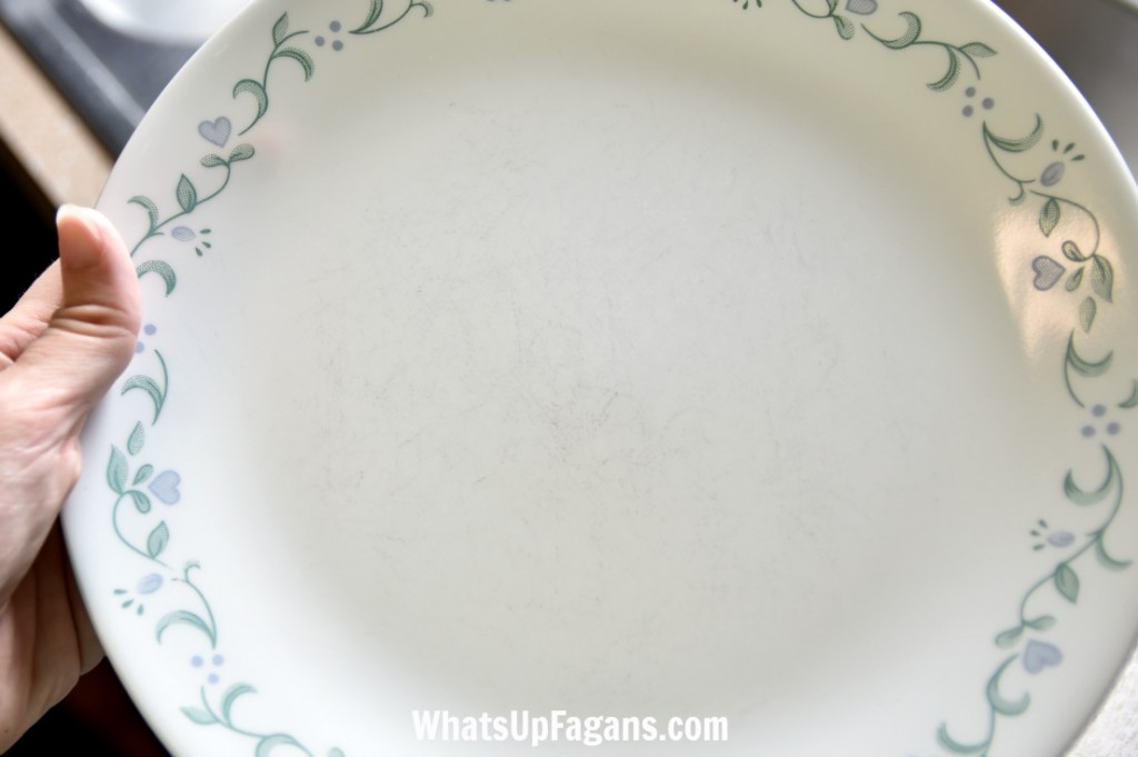 DIY tutorial on how to remove scratches from plates and bowls