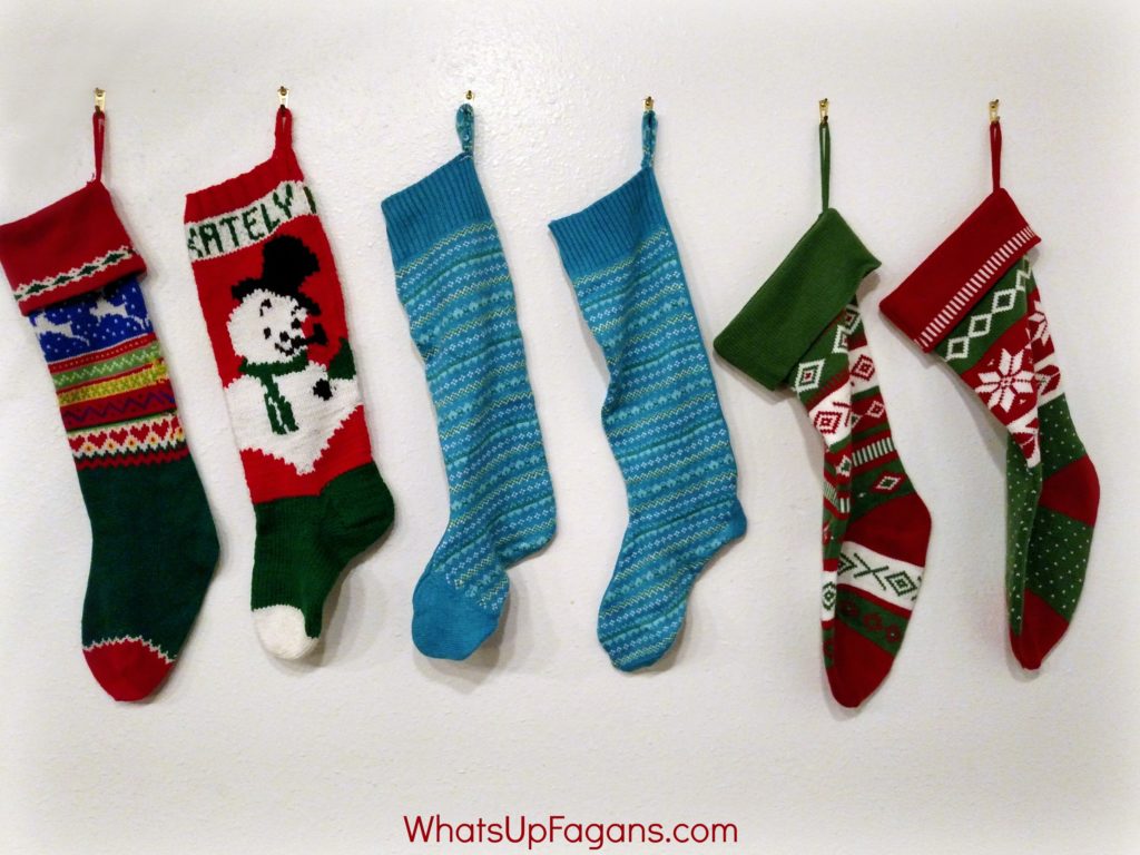 traditional-christmas-stocking-stuffers-2016
