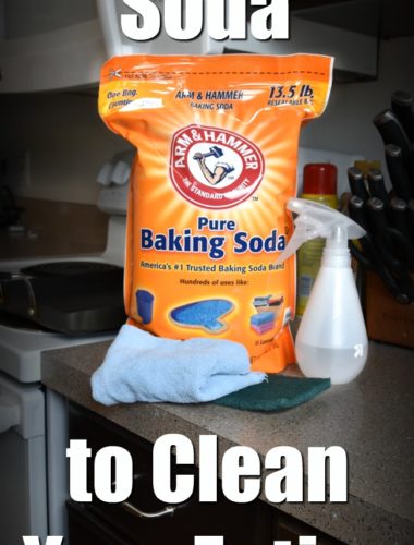 Baking soda uses for kitchen cleaning | how to clean kitchen appliances stove tops, oven, dishwasher, fridge, towels, grout, floors, and more with baking soda!