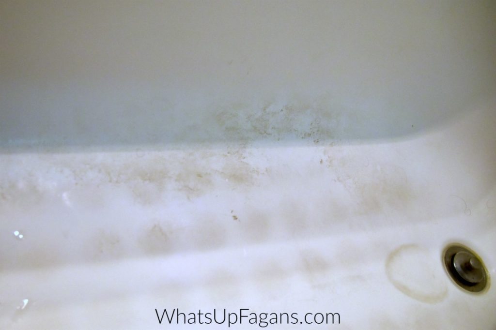 how to clean bathtub with dirt ring