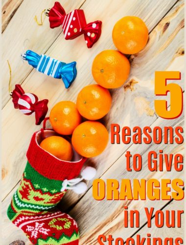Christmas oranges - Oranges in stockings